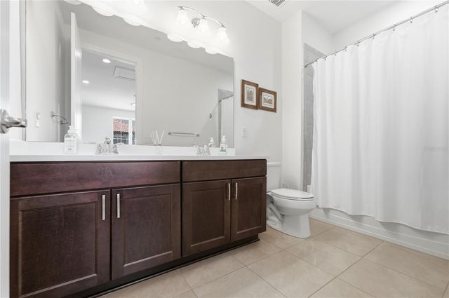 8873 FOUNTAIN PALM ALLEY, Winter Garden, FL 34787