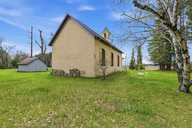 W8224 COTTONVILLE LANE, Wautoma, WI 54982