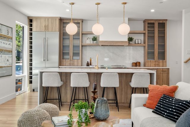 24 Wendell 3, Cambridge, MA 02138
