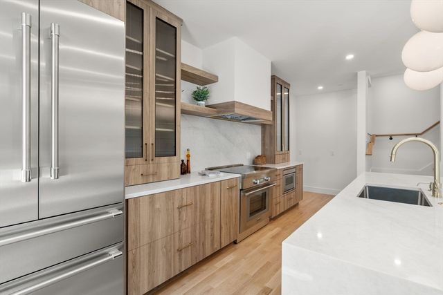 24 Wendell 3, Cambridge, MA 02138