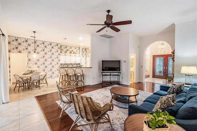 9507 LARKBUNTING DRIVE, Tampa, FL 33647