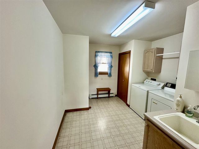 970 Dean Rd, Quincy, MI 49082