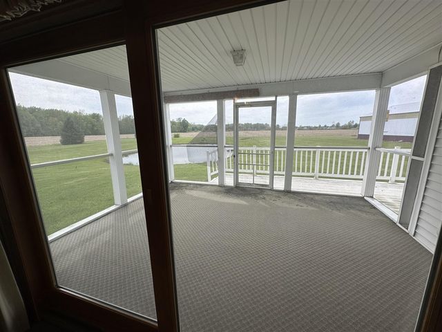 970 Dean Rd, Quincy, MI 49082