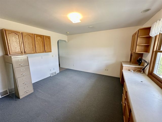 970 Dean Rd, Quincy, MI 49082