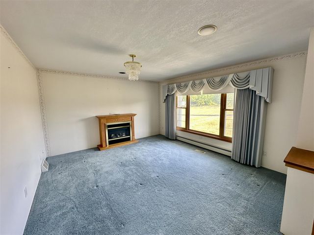 970 Dean Rd, Quincy, MI 49082