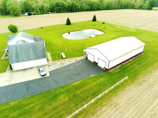 970 Dean Rd, Quincy, MI 49082