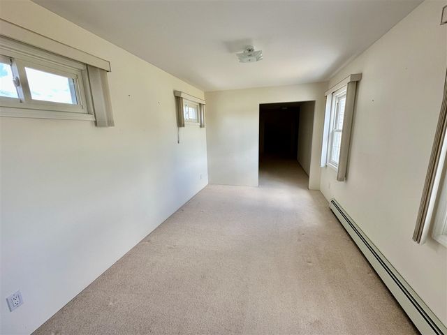 970 Dean Rd, Quincy, MI 49082