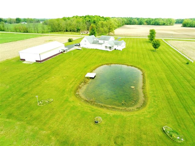 970 Dean Rd, Quincy, MI 49082