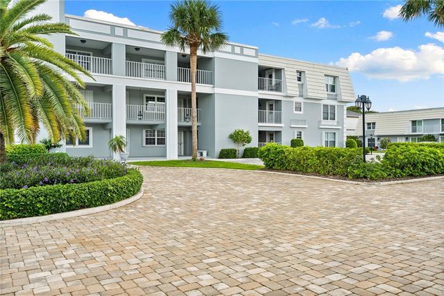 2743 Ocean Drive 40E, Vero Beach, FL 32963