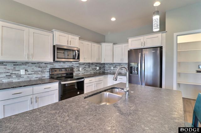 3025 N Howard Street, Fremont, NE 68025