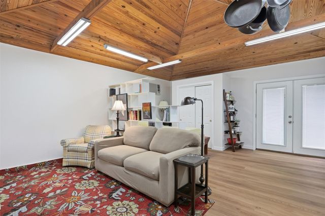 1303 Wilshire BLVD, Austin, TX 78722