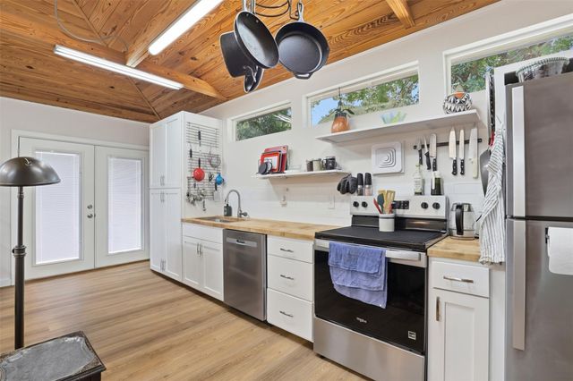 1303 Wilshire BLVD, Austin, TX 78722