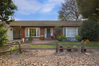 11252 Chapman Ave, Garden Grove, CA 92840