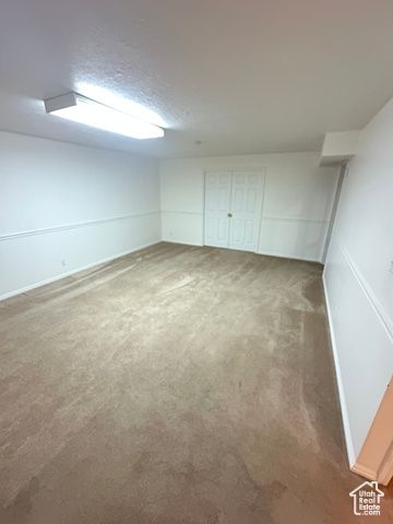 5488 S 250 E, Washington Terrace, UT 84405