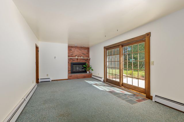 8580 Young Avenue Ne, Courtland Twp, MI 49341