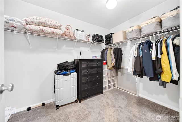 37217 29th Avenue S, Federal Way, WA 98003