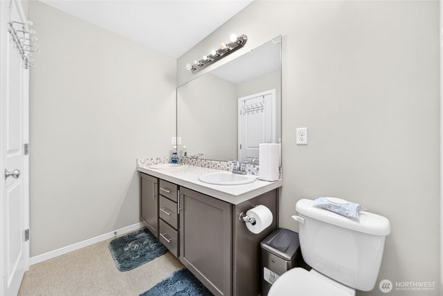 37217 29th Avenue S, Federal Way, WA 98003