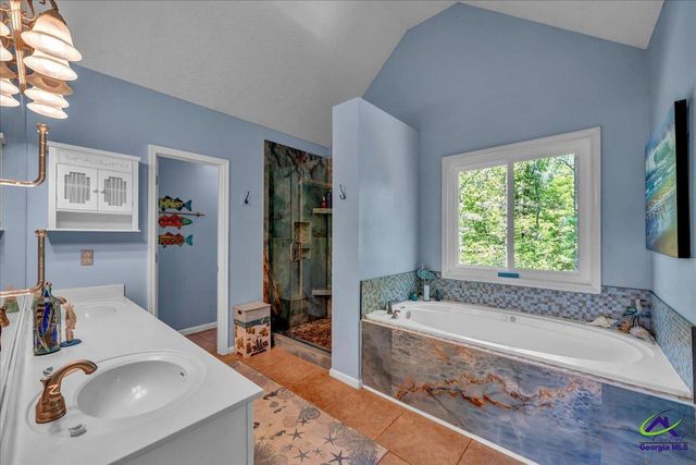 260 Kensington Drive, Sharpsburg, GA 30277