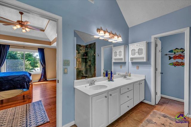 260 Kensington Drive, Sharpsburg, GA 30277