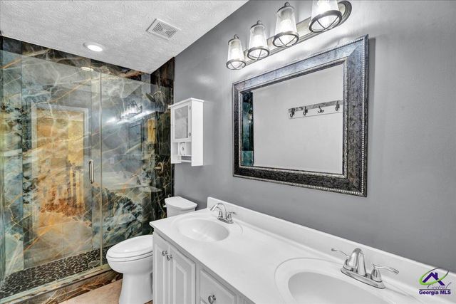 260 Kensington Drive, Sharpsburg, GA 30277