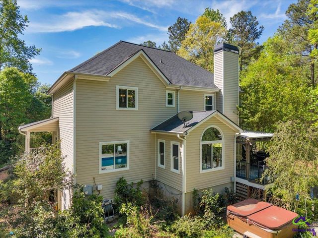 260 Kensington Drive, Sharpsburg, GA 30277