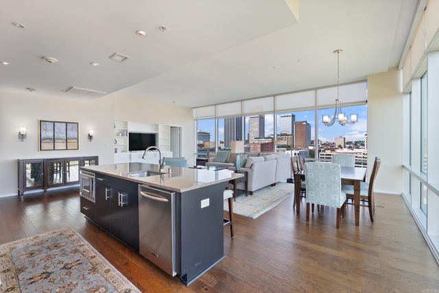 300 E 3rd St Apt 801, Little Rock, AR 72201