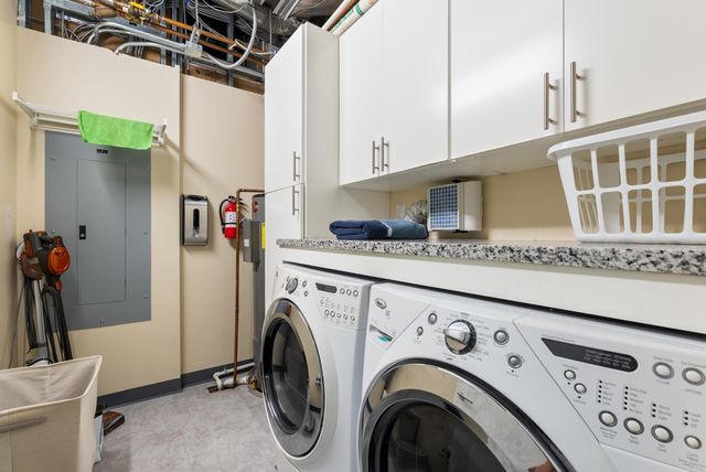 300 E 3rd St Apt 801, Little Rock, AR 72201