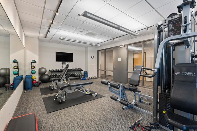 300 E 3rd St Apt 801, Little Rock, AR 72201