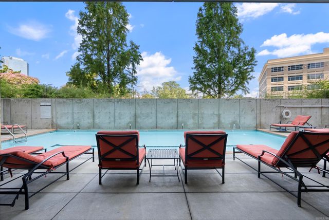 300 E 3rd St Apt 801, Little Rock, AR 72201