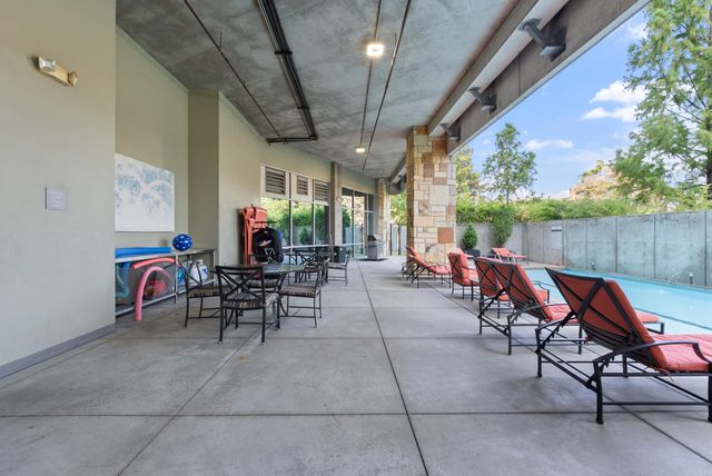 300 E 3rd St Apt 801, Little Rock, AR 72201