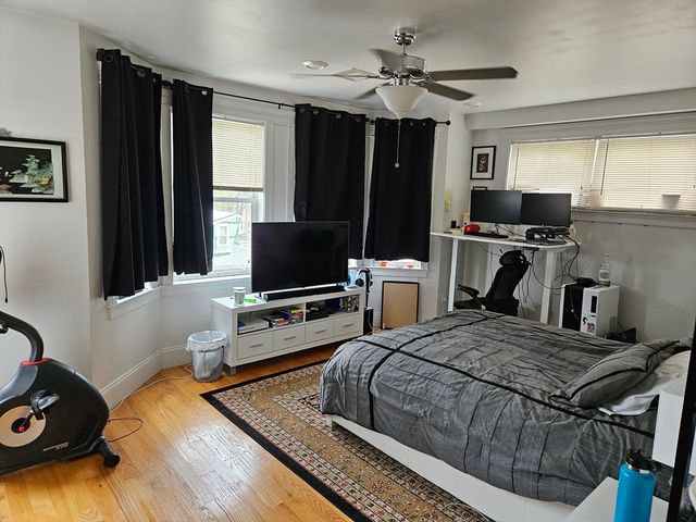 14 Fern Street 14, Boston, MA 02134