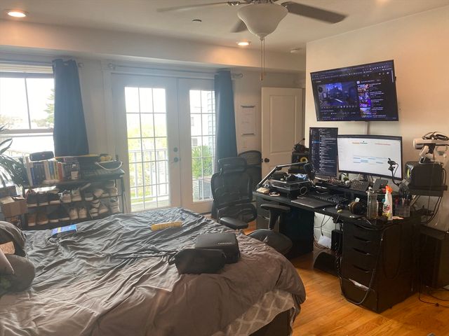 14 Fern Street 14, Boston, MA 02134