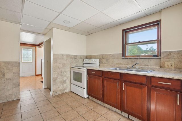 1203 E Innis Avenue, Columbus, OH 43207
