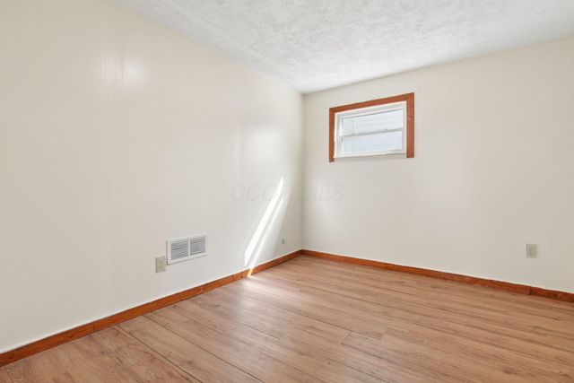 1203 E Innis Avenue, Columbus, OH 43207