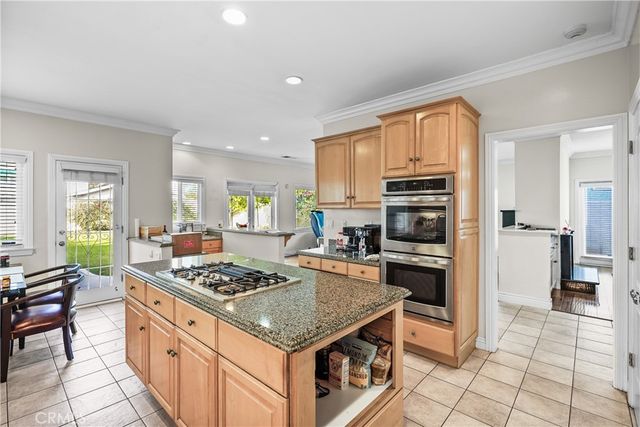 1807 10th, Manhattan Beach, CA 90266