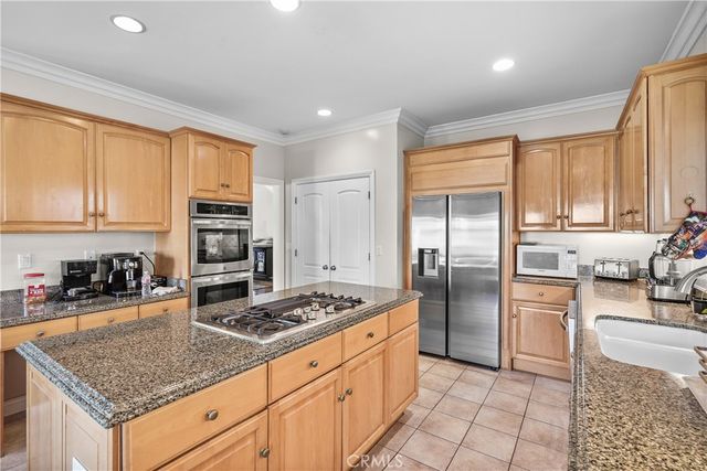 1807 10th, Manhattan Beach, CA 90266
