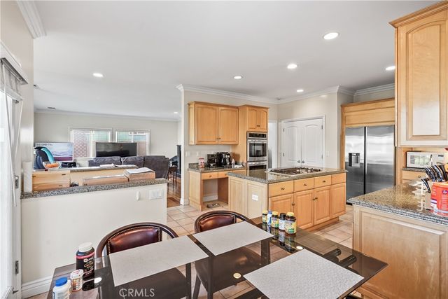1807 10th, Manhattan Beach, CA 90266