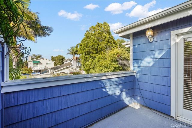 1807 10th, Manhattan Beach, CA 90266