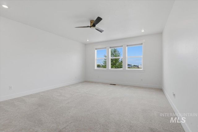 723 S Bristol Ln, Nampa, ID 83687