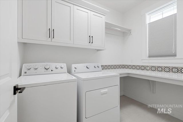 723 S Bristol Ln, Nampa, ID 83687