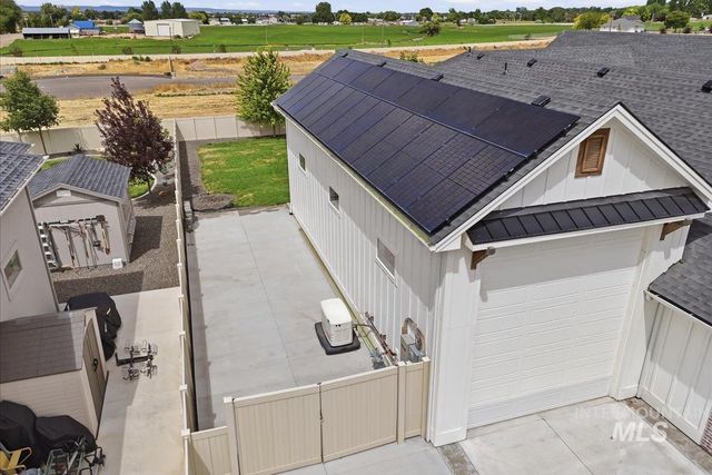 723 S Bristol Ln, Nampa, ID 83687