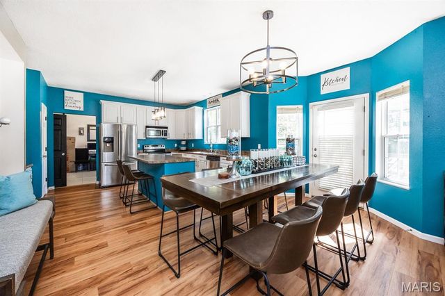 710 Victoria Lane, O'fallon, IL 62269