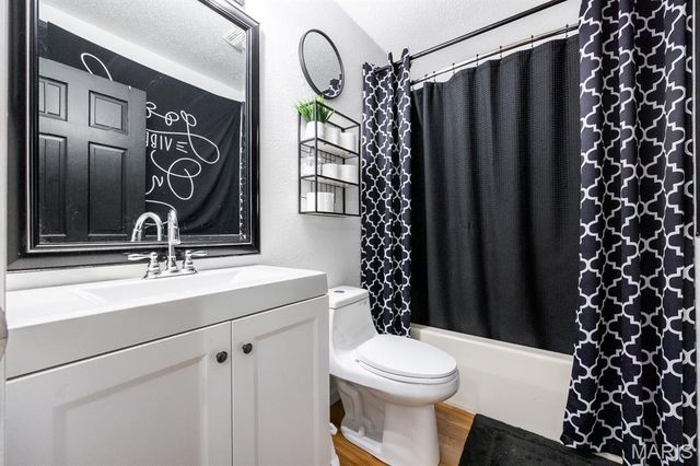 710 Victoria Lane, O'fallon, IL 62269