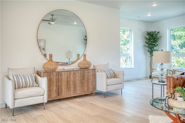 1369 W 74th Street, Cleveland, OH 44102