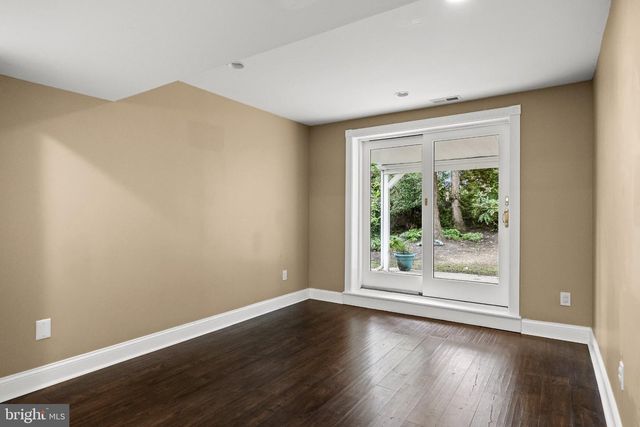 1 COMET WAY, Sewell, NJ 08080