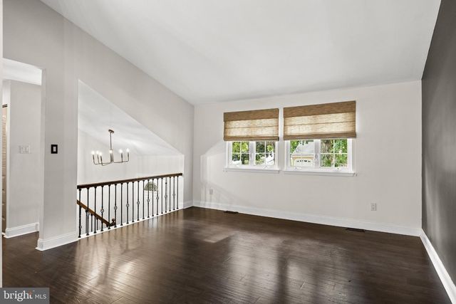 1 COMET WAY, Sewell, NJ 08080