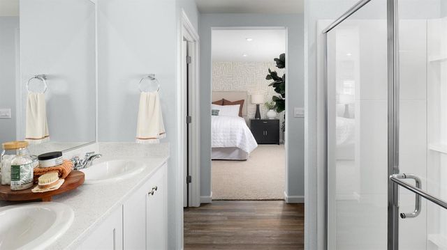 1826 Del Mar Dr, Los Banos, CA 93635