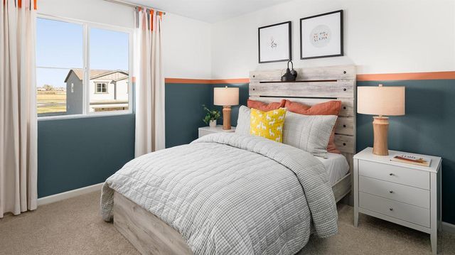 1826 Del Mar Dr, Los Banos, CA 93635