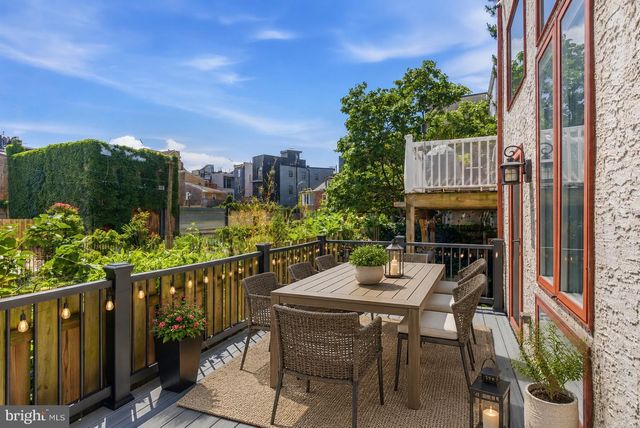 913 N LAWRENCE ST, Philadelphia, PA 19123