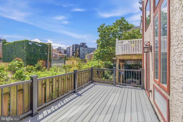 913 N LAWRENCE ST, Philadelphia, PA 19123